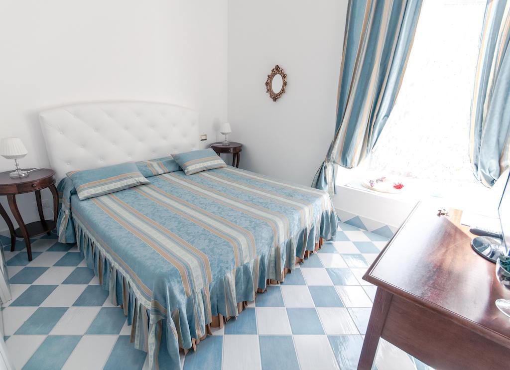 Palazzo Dogana Rooms Agropoli Cameră foto